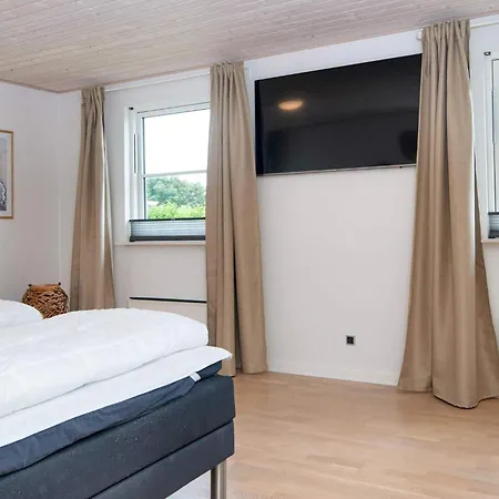 5 Star In Vinderup-by Traum